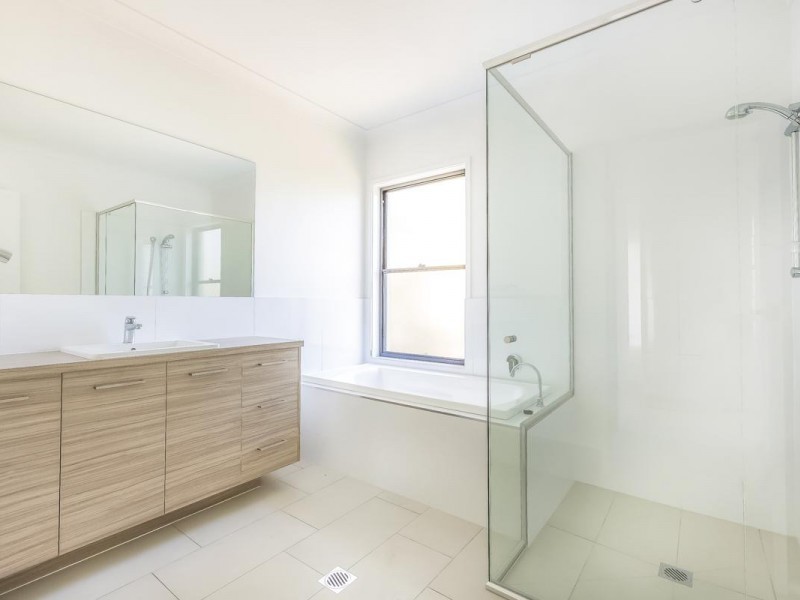 4 Hope Court, Meridan Plains QLD 4551