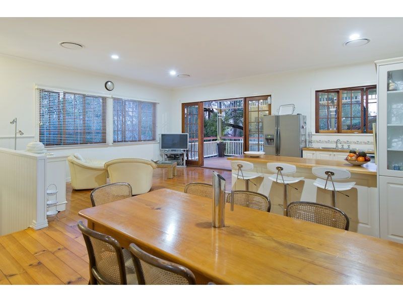 30 Wienholt Street, Auchenflower QLD 4066