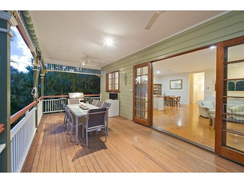 30 Wienholt Street, Auchenflower QLD 4066