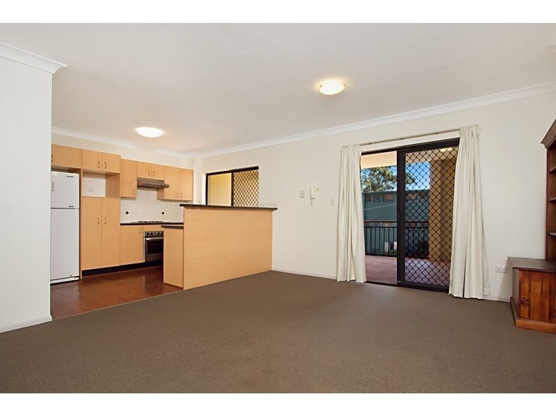 14 Taunton Street, Annerley QLD 4103