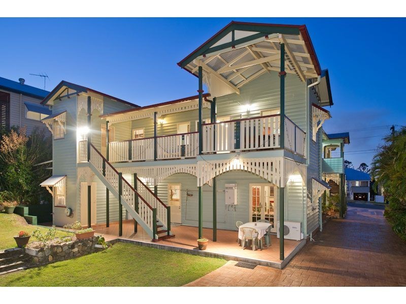 18 Newton Street, Grange QLD 4051