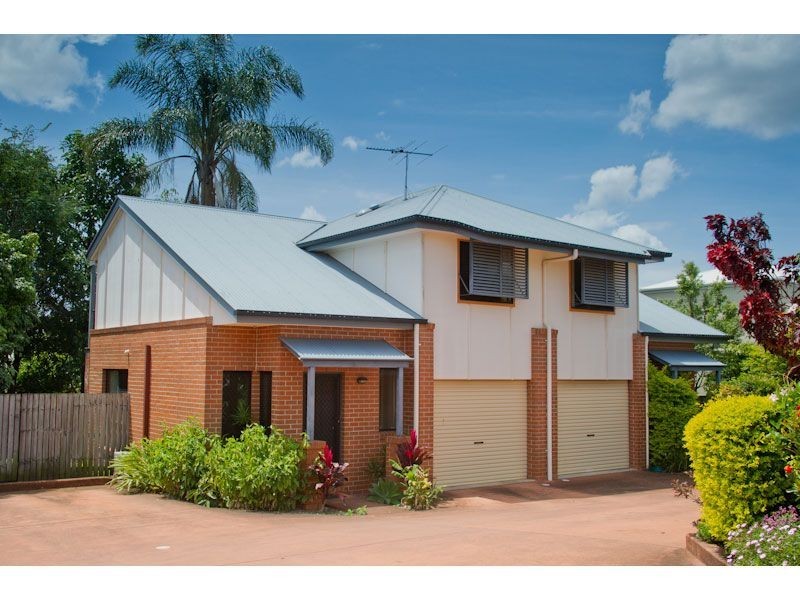 11, 90 Chester Road, Annerley QLD 4103