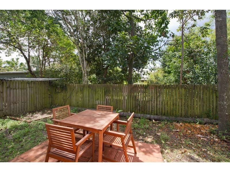 11, 90 Chester Road, Annerley QLD 4103