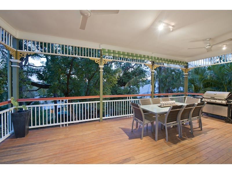 30 Wienholt Street, Auchenflower QLD 4066