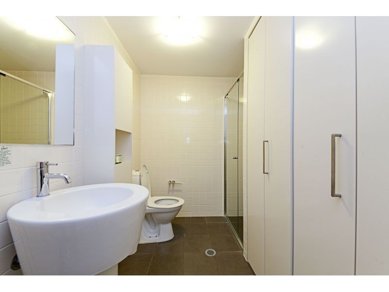 18 Tank Street, Brisbane QLD 4000