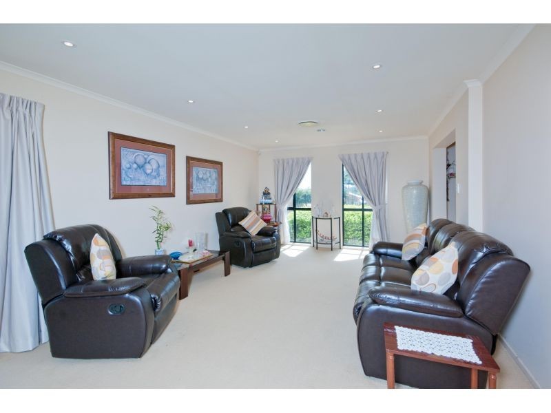 220a Scrub Road, Carindale QLD 4152