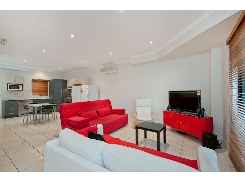 2, 47 Terrace Street, New Farm QLD 4005