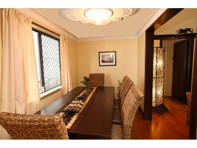 49 Balmoral Street, Hawthorne QLD 4171