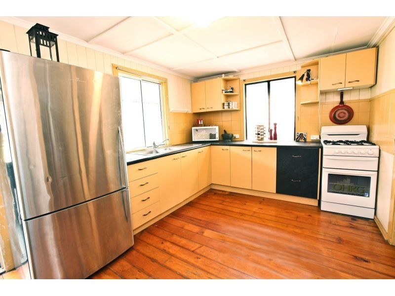 49 Balmoral Street, Hawthorne QLD 4171