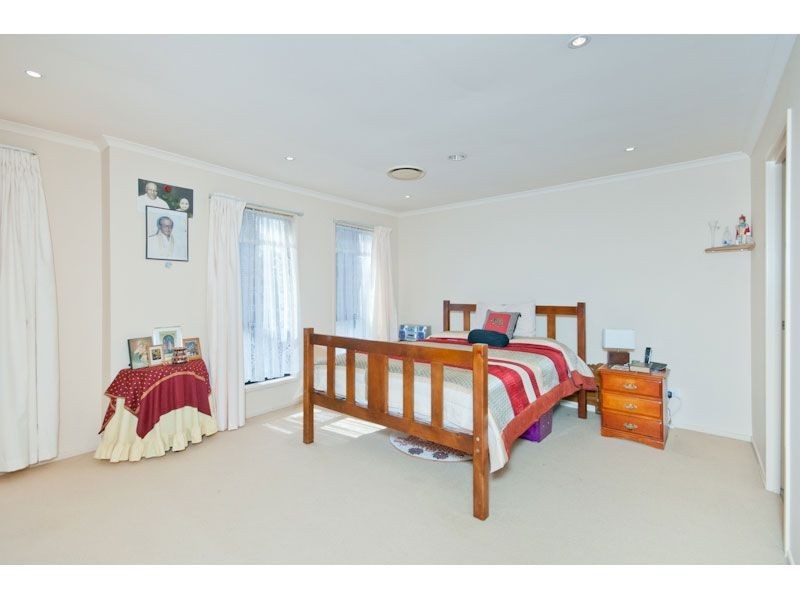 220a Scrub Road, Carindale QLD 4152