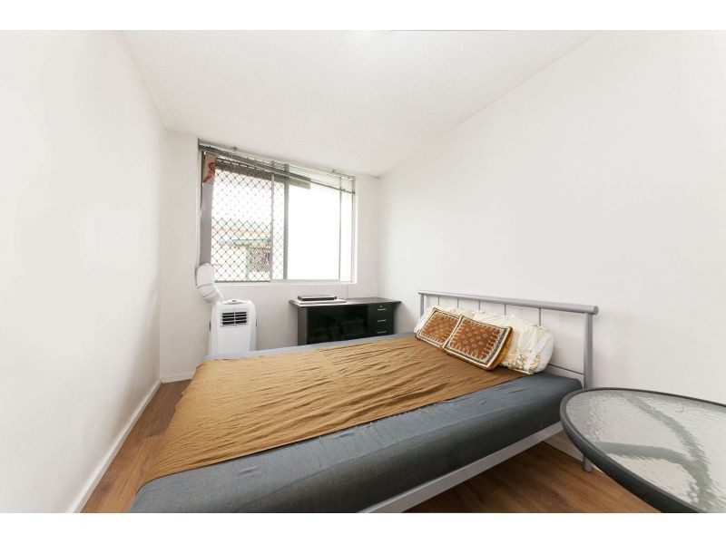 33 Ellis Street, Greenslopes QLD 4120