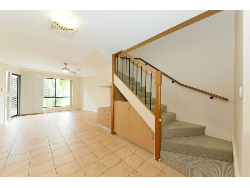 3, 31 Llewellyn Street, Kangaroo Point QLD 4169