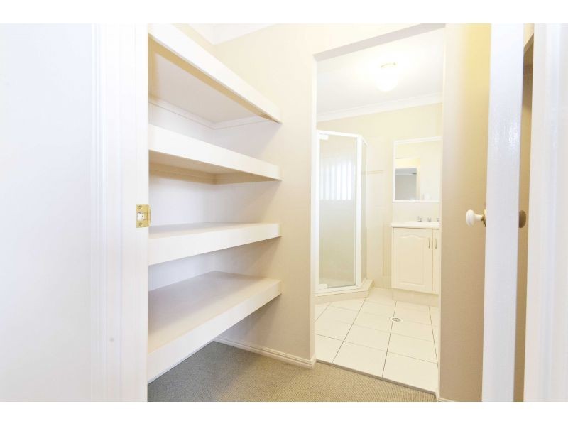 3, 31 Llewellyn Street, Kangaroo Point QLD 4169