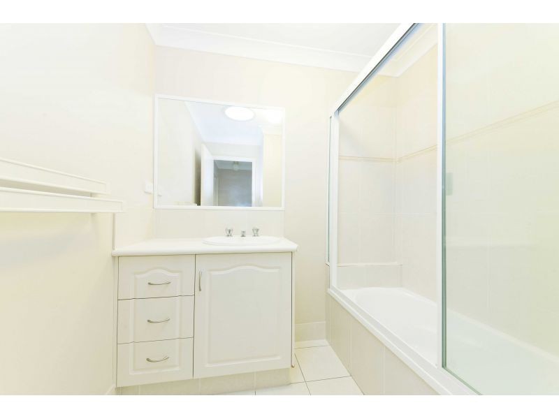 3, 31 Llewellyn Street, Kangaroo Point QLD 4169