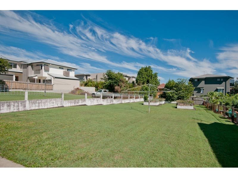 22 Emerald Street, Kedron QLD 4031