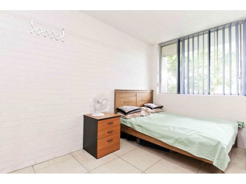 248 Cavendish Road, Coorparoo QLD 4151