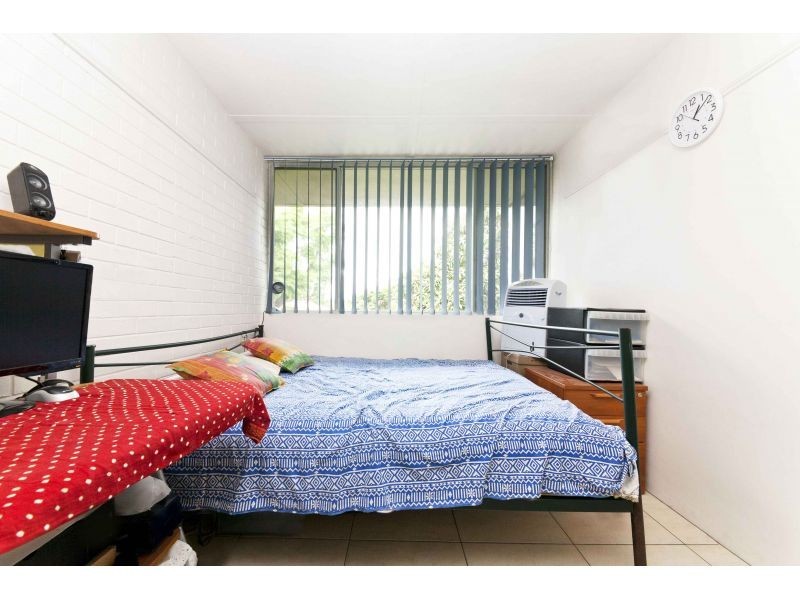 248 Cavendish Road, Coorparoo QLD 4151