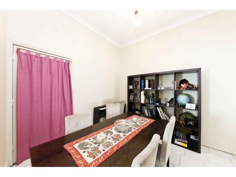 3 Park Road West Road, Dutton Park QLD 4102