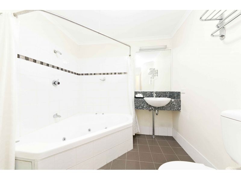 196 Wellington Road, East Brisbane QLD 4169