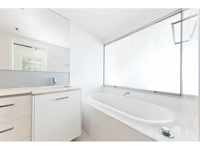 903, 300 Marine Parade, Surfers Paradise QLD 4217