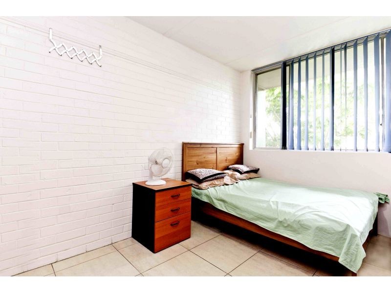 248 Cavendish Road, Coorparoo QLD 4151