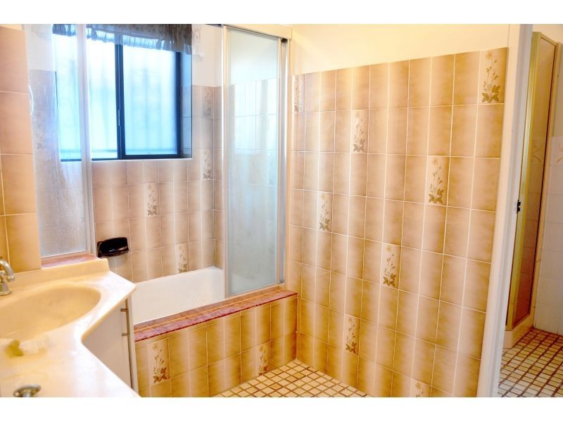 34 Barker Street, New Farm QLD 4005