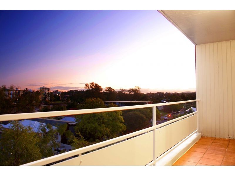 12, 142 Ryan Street, West End QLD 4101