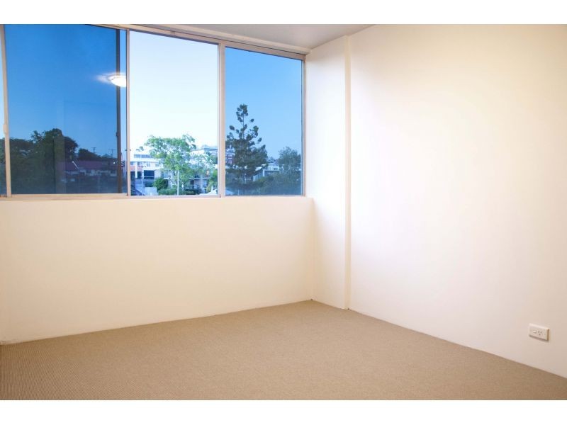 12, 142 Ryan Street, West End QLD 4101