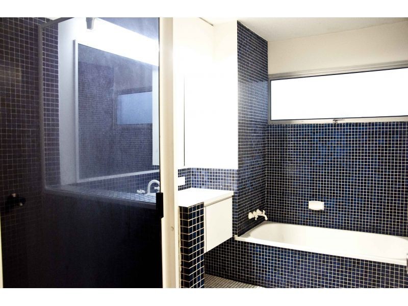 12, 142 Ryan Street, West End QLD 4101