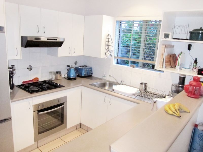 2, 131 Terrace Street, New Farm QLD 4005