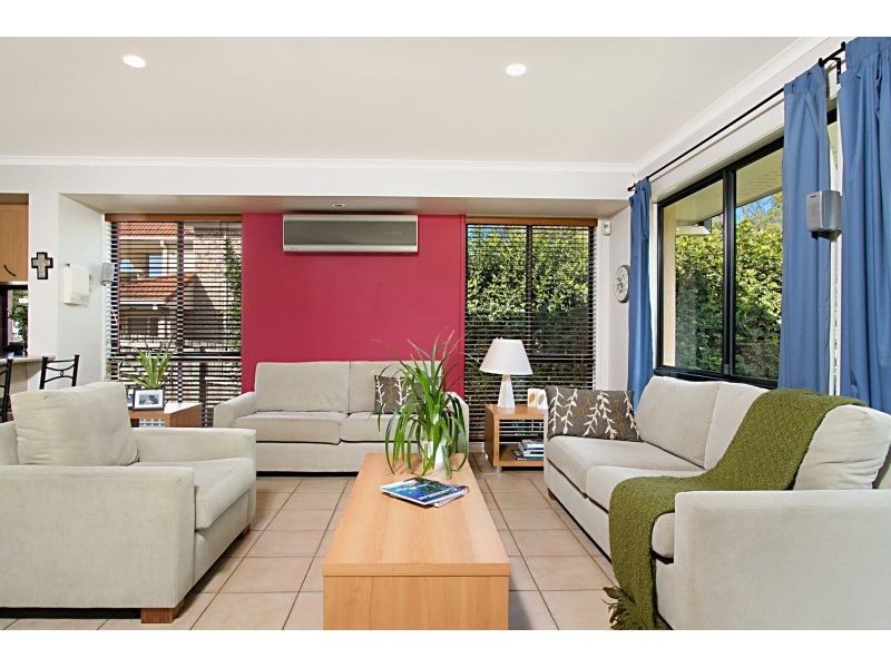 67 Constellation Way, Wynnum QLD 4178