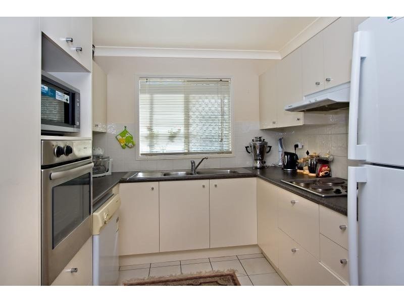 9 Amazons Place, Sinnamon Park QLD 4073