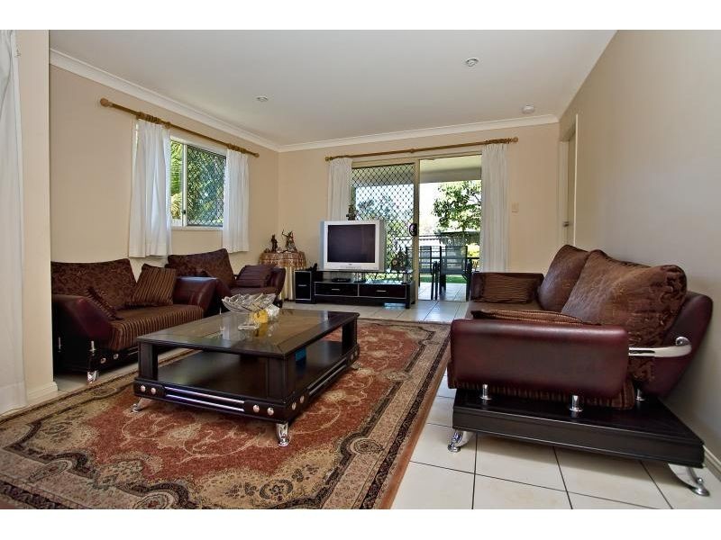 9 Amazons Place, Sinnamon Park QLD 4073