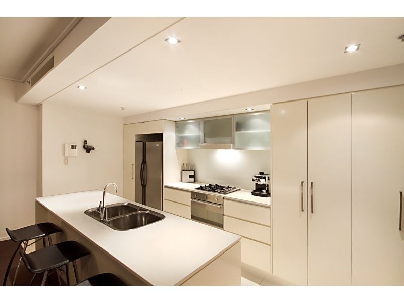 30 Macrossan Street, Brisbane QLD 4000