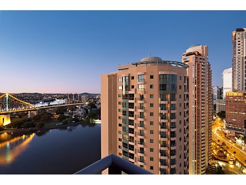 30 Macrossan Street, Brisbane QLD 4000