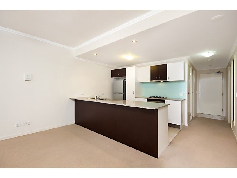 95 Clarence Road, Indooroopilly QLD 4068