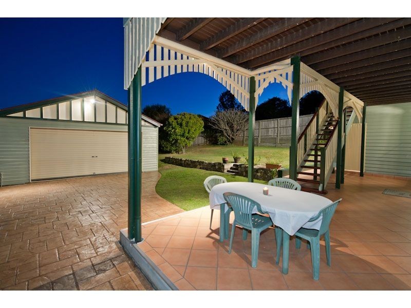 18 Newton Street, Grange QLD 4051