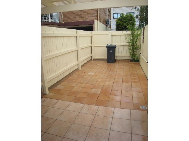 7, 71 Baines Street, Kangaroo Point QLD 4169