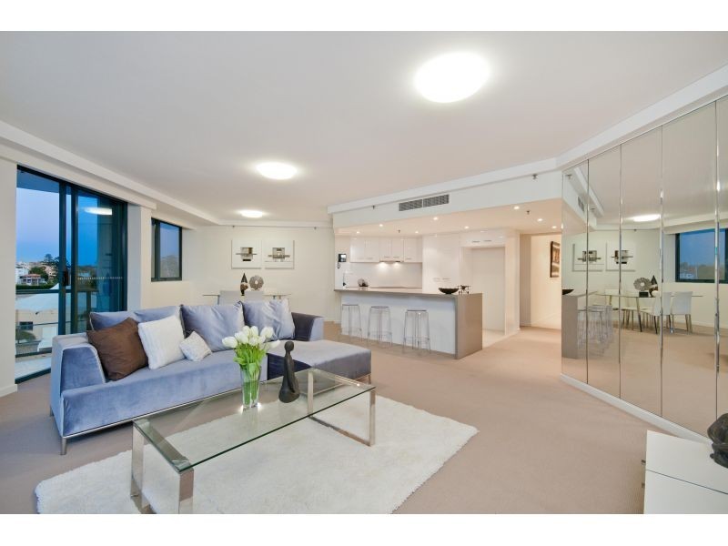 42 Ferry Street, Kangaroo Point QLD 4169