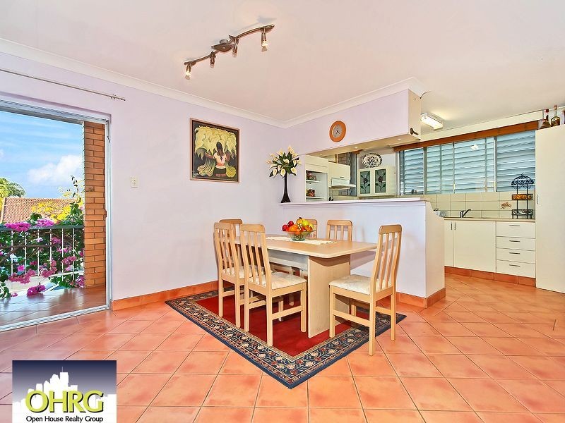 363 Cavendish Road, Coorparoo QLD 4151
