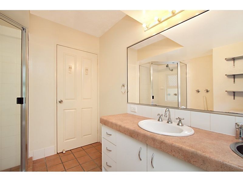 24 Miskin Street, Toowong QLD 4066