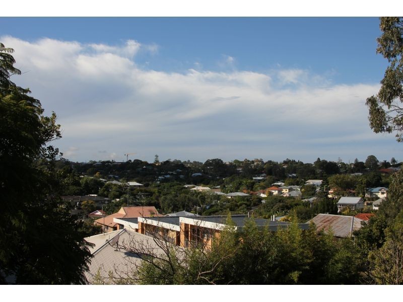61 Kirkland Avenue, Coorparoo QLD 4151