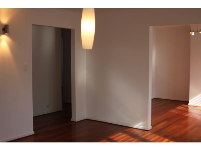 61 Kirkland Avenue, Coorparoo QLD 4151