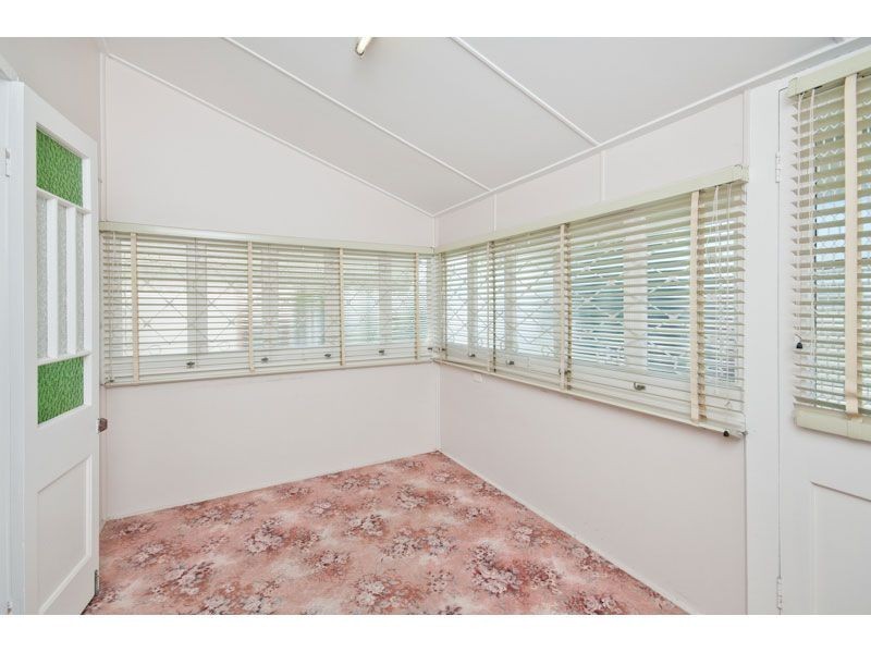 22 Emerald Street, Kedron QLD 4031