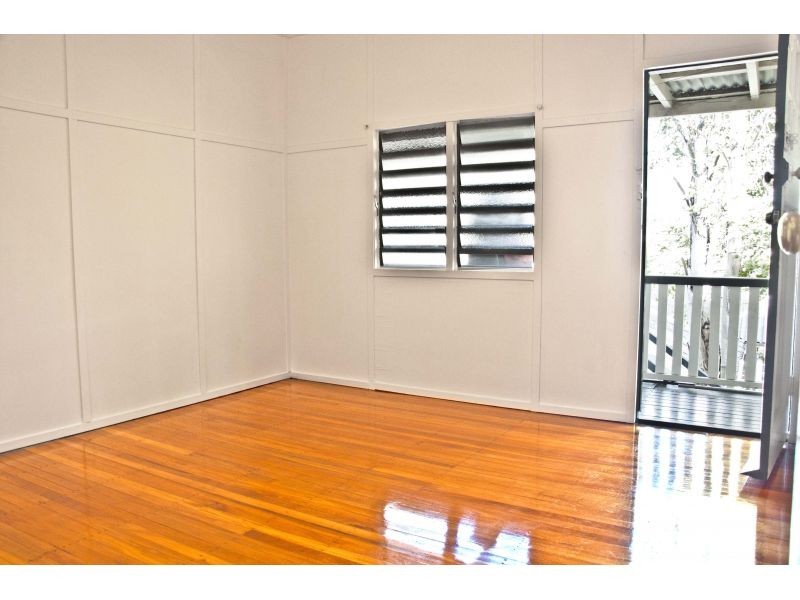 13 Paradise Street, Highgate Hill QLD 4101