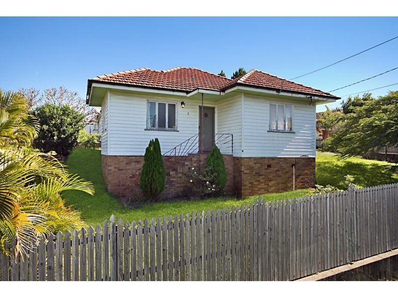2 Bentley Street, Morningside QLD 4170