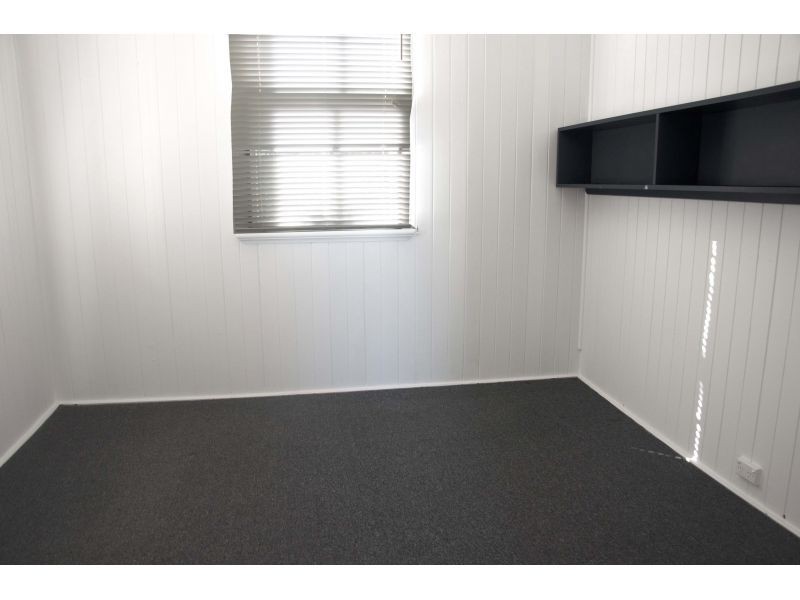 6 Jones Street, Red Hill QLD 4059