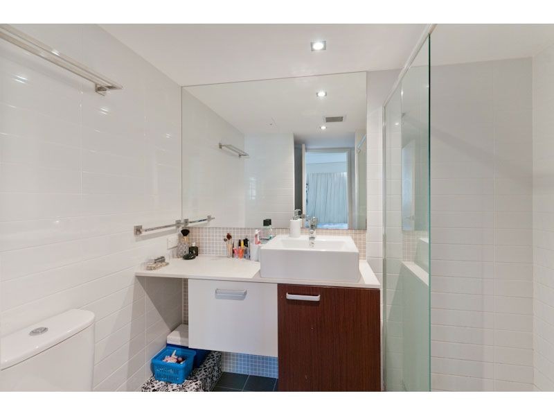 22 Barry Parade, Fortitude Valley QLD 4006