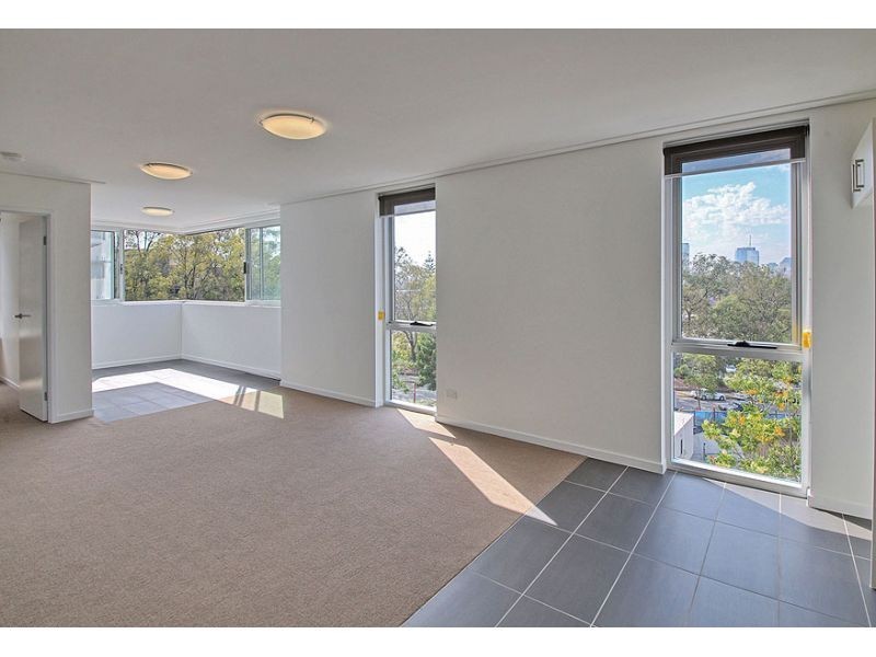 60 Blamey Street, Kelvin Grove QLD 4059