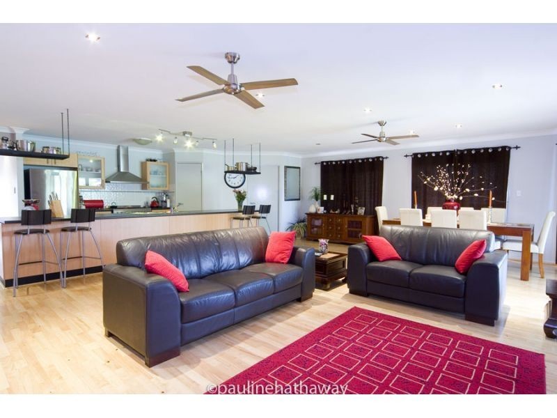 31 St Andrews Drive, Karana Downs QLD 4306